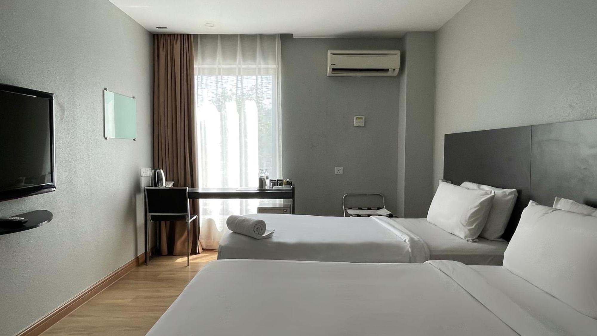 The Leverage Business Hotel - ראוואנג מראה חיצוני תמונה