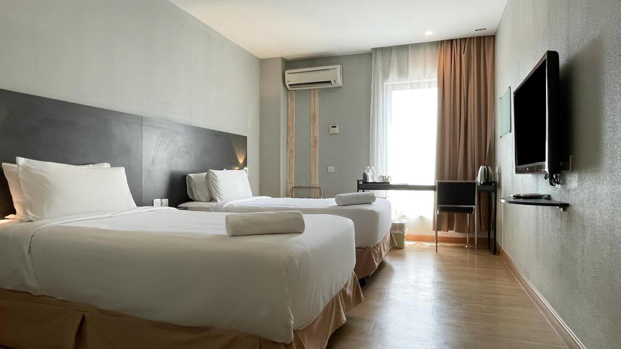 The Leverage Business Hotel - ראוואנג מראה חיצוני תמונה