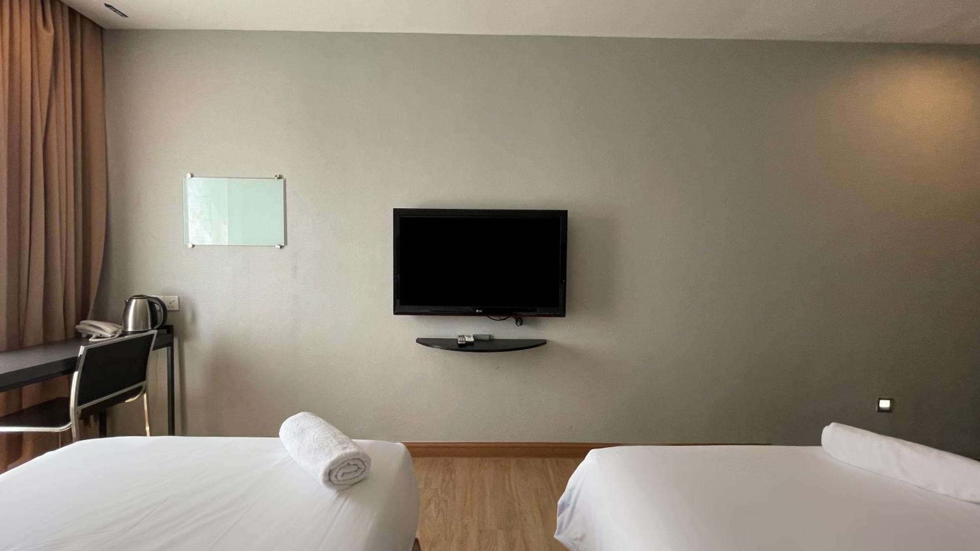 The Leverage Business Hotel - ראוואנג מראה חיצוני תמונה