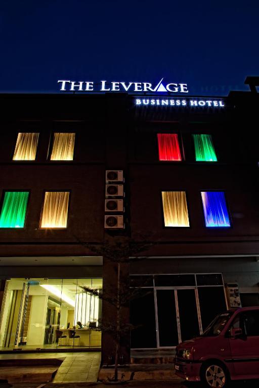 The Leverage Business Hotel - ראוואנג מראה חיצוני תמונה